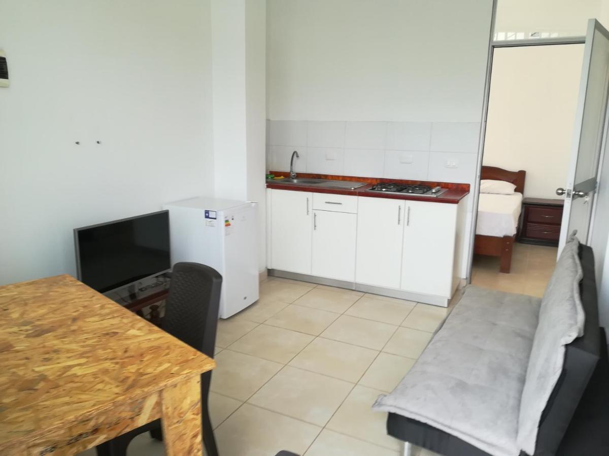 La Casa Del Italiano Bed & Breakfast Tarapoto Ngoại thất bức ảnh