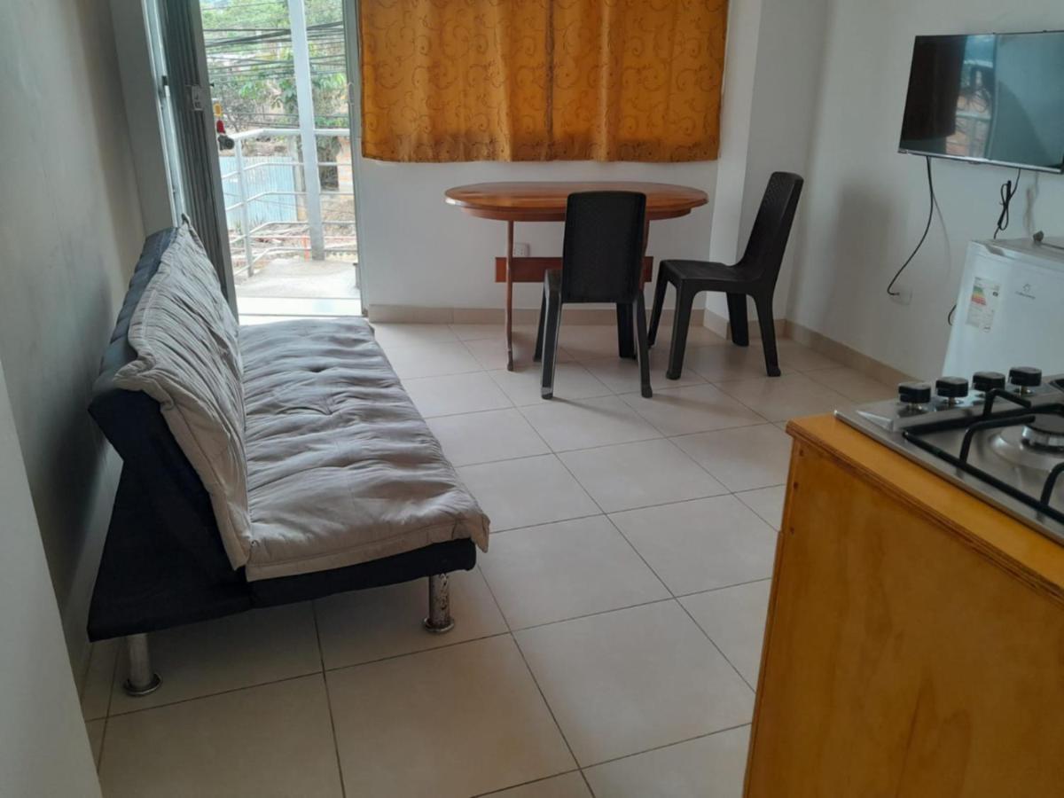 La Casa Del Italiano Bed & Breakfast Tarapoto Ngoại thất bức ảnh